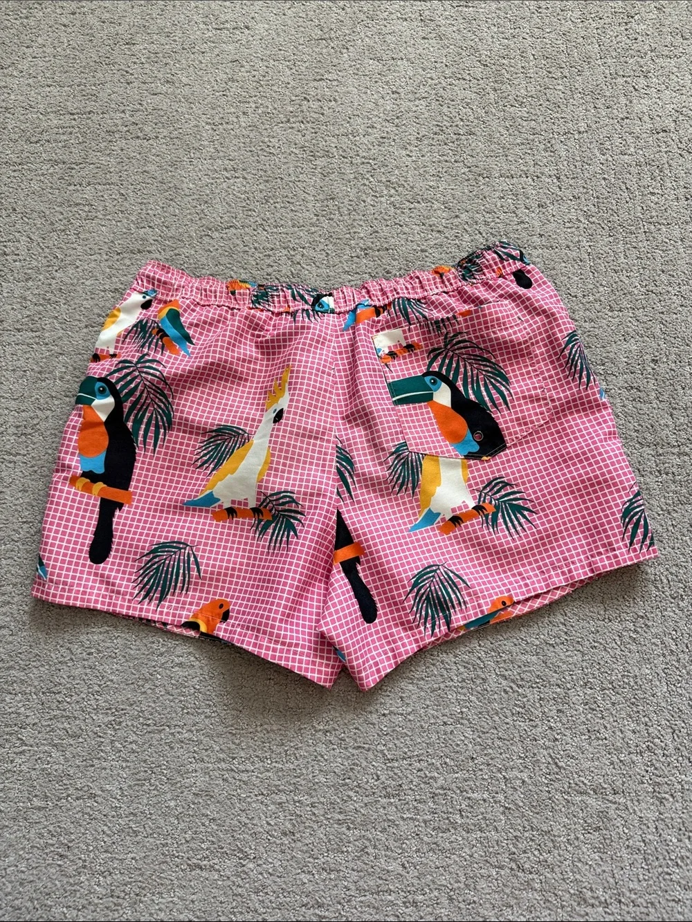 ASOS Men’s Pink Cockatoo Swim Trunks - Large